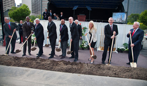 La palada inicial del Templo de Filadelfia