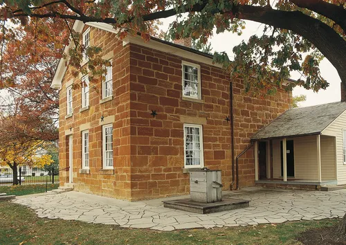 exterior da Cadeia de Carthage, em Carthage, Illinois