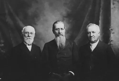 President Joseph F. Smith and counselors