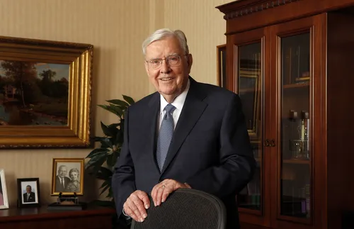 Portrait of President M. Russell Ballard