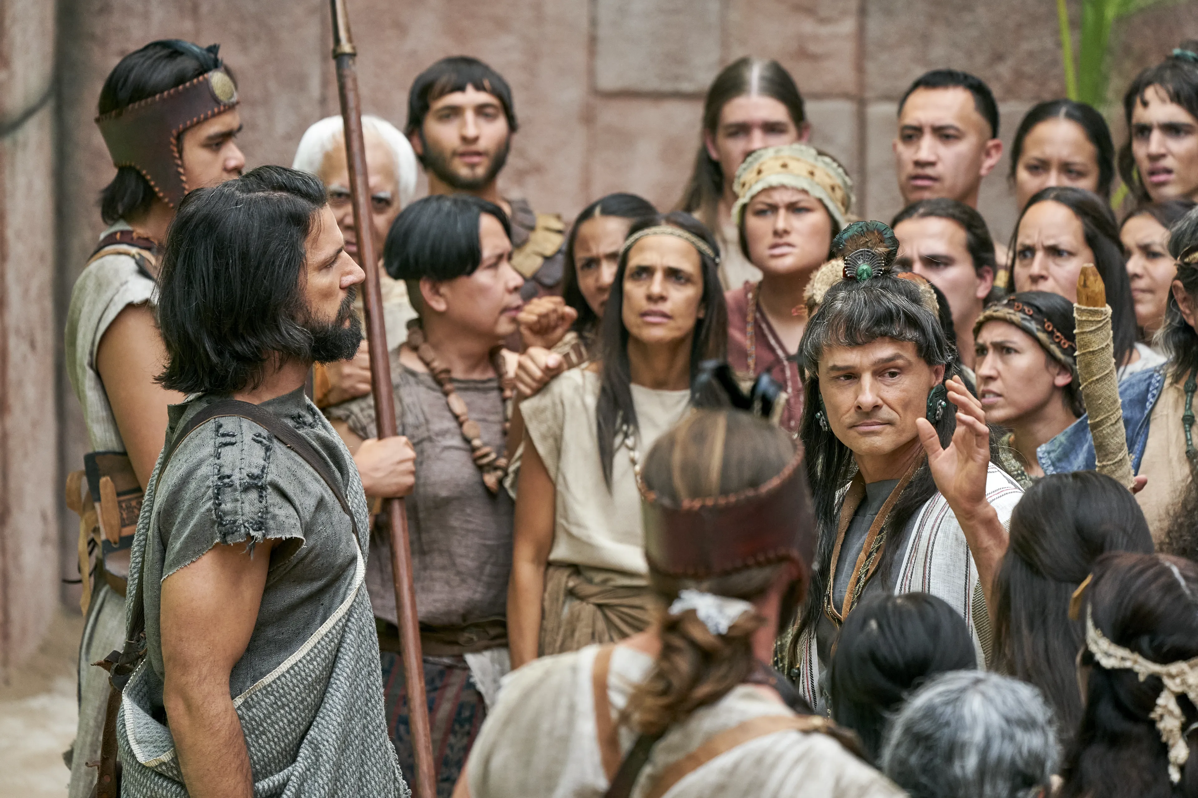 Alma the Younger speaks to the lawyers and the people of Ammonihah.