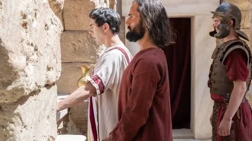 Pilate allows the crowd to determine Christ’s fate