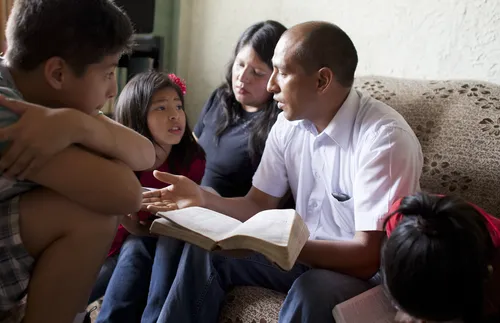 Family scripture study
