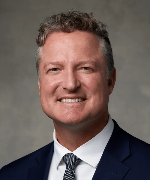 អែលឌើរ ជេរេមី អ័រ ជេកហ្គី