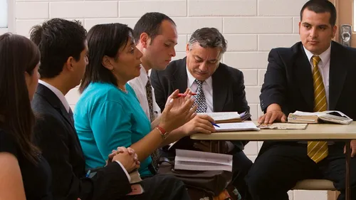 pertemuan dewan lingkungan