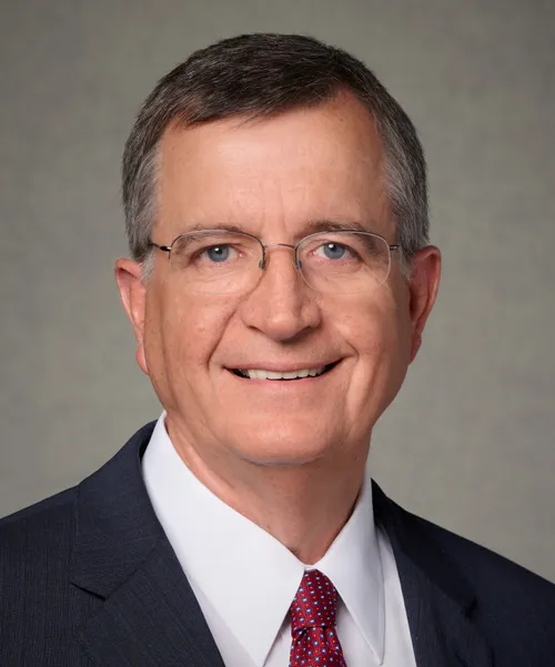 Peresideni Mark L. Pace