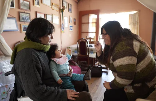 Rodrigo with wife and granddaughter