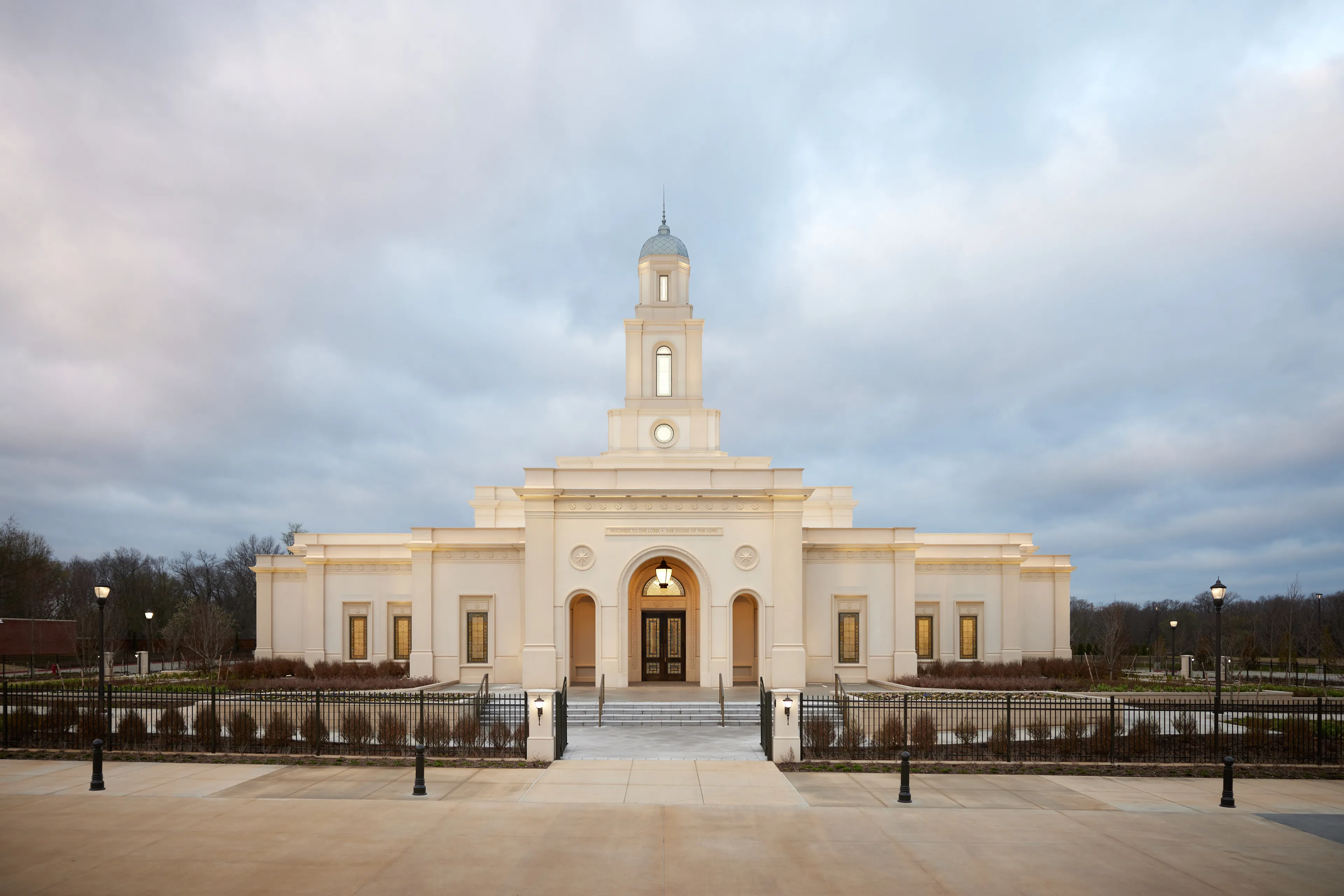 An exterior image of the Bentonville Arkansas Temple taken in the morning. 