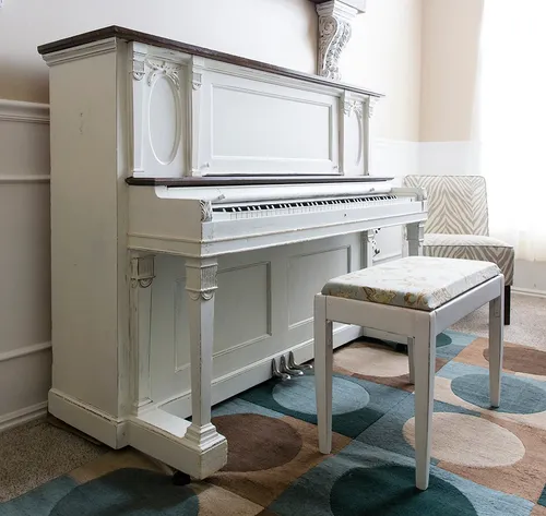 white piano