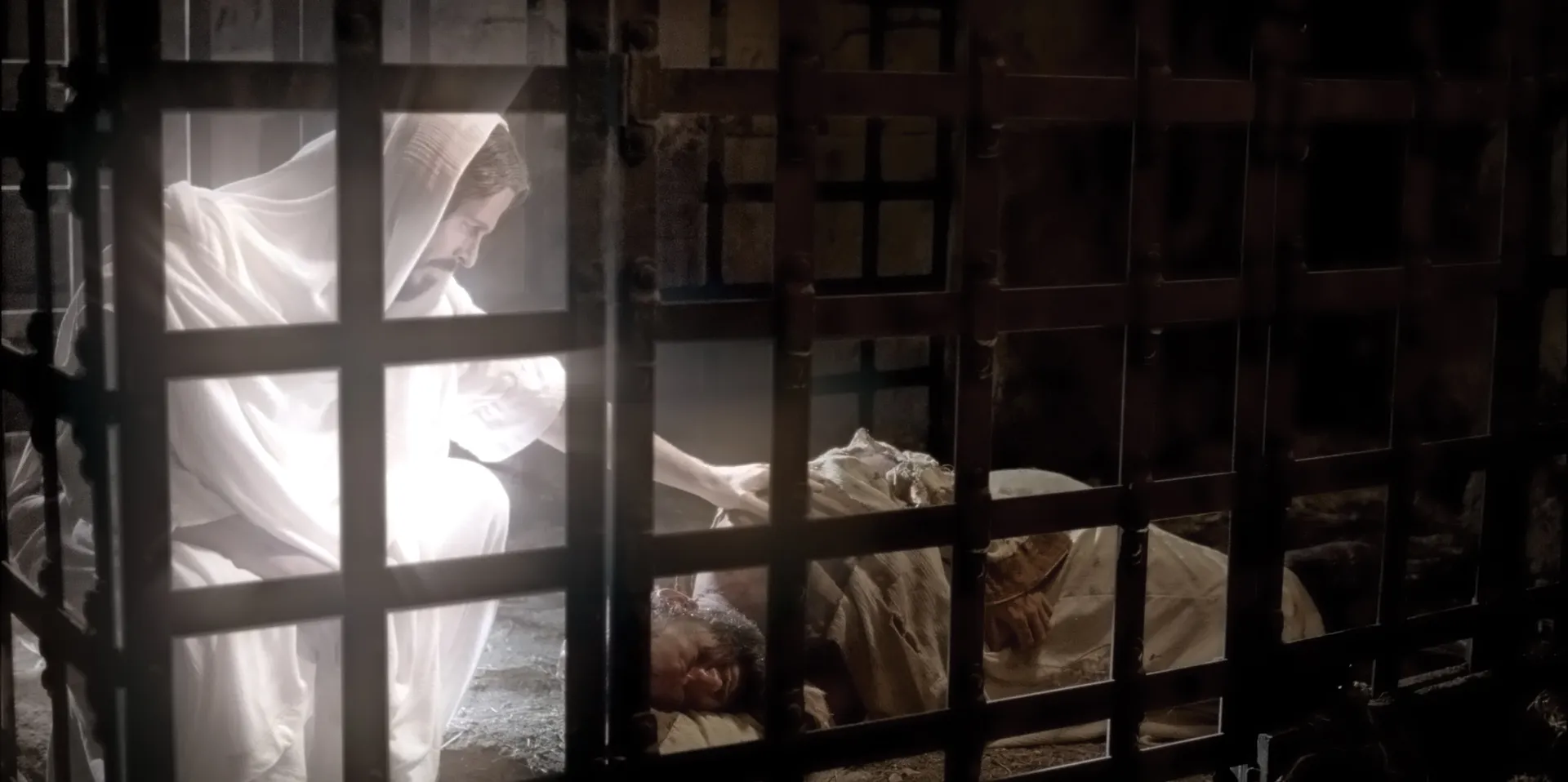 The resurrected Christ appears to Paul while he is in prison.