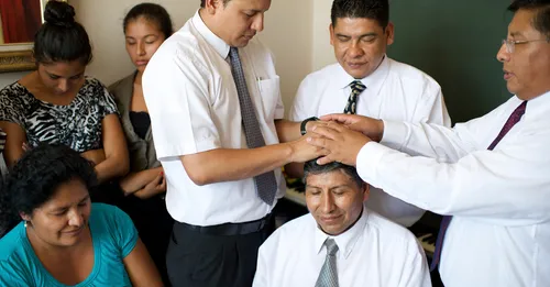 ta’ata e fa’atōro’ahia ra