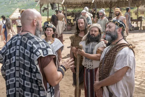 Nephites listen to Sherem teach against Christ.