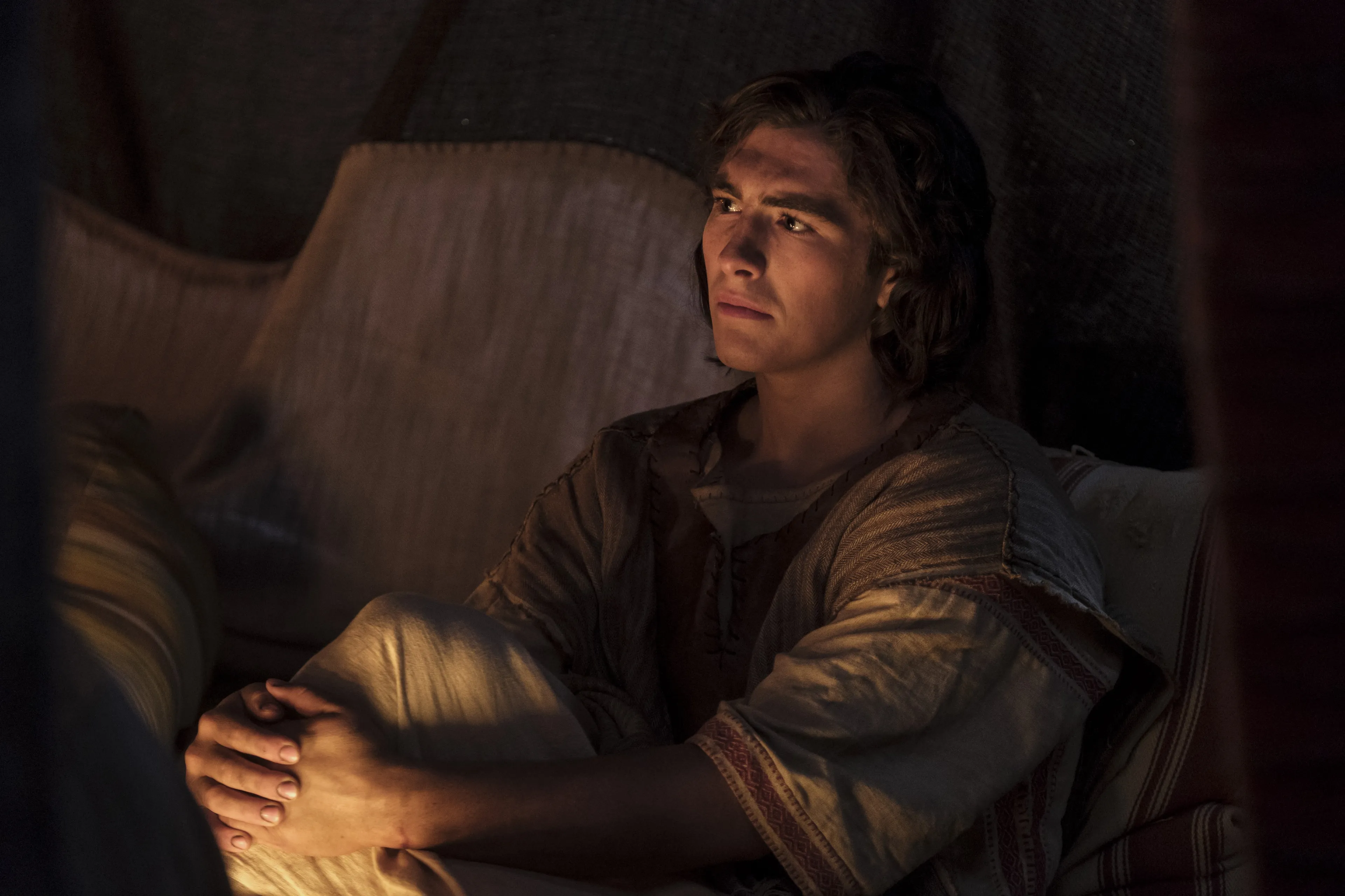 Nephi listens to Lehi talk about his vision of the tree of life.