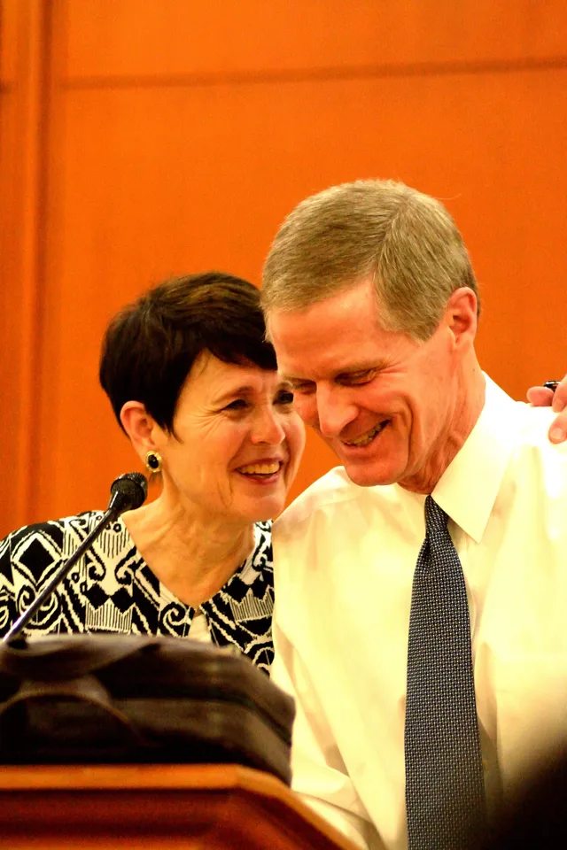 David A. Bednar visits Legaspi, Philippines in February 2017.