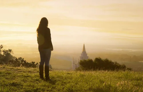 woman looking toward the temple