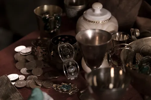 possessions offered to Laban for the plates
