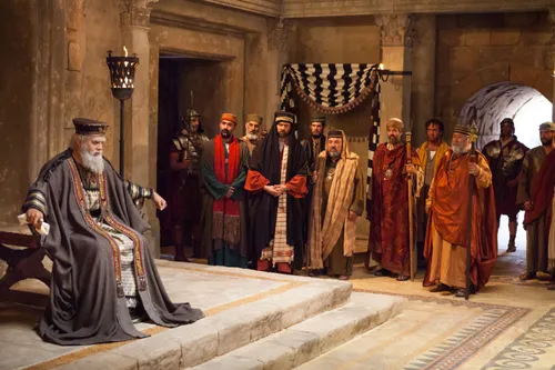 the Wise Men entering the court of King Herod to discuss their journey