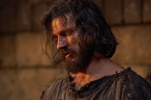 Alma the Younger prays for deliverance from prison in Ammonihah.