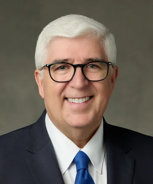 Jose Augusto Teixeira takes a portrait as part of the Quorum of the Seventy in 2025.