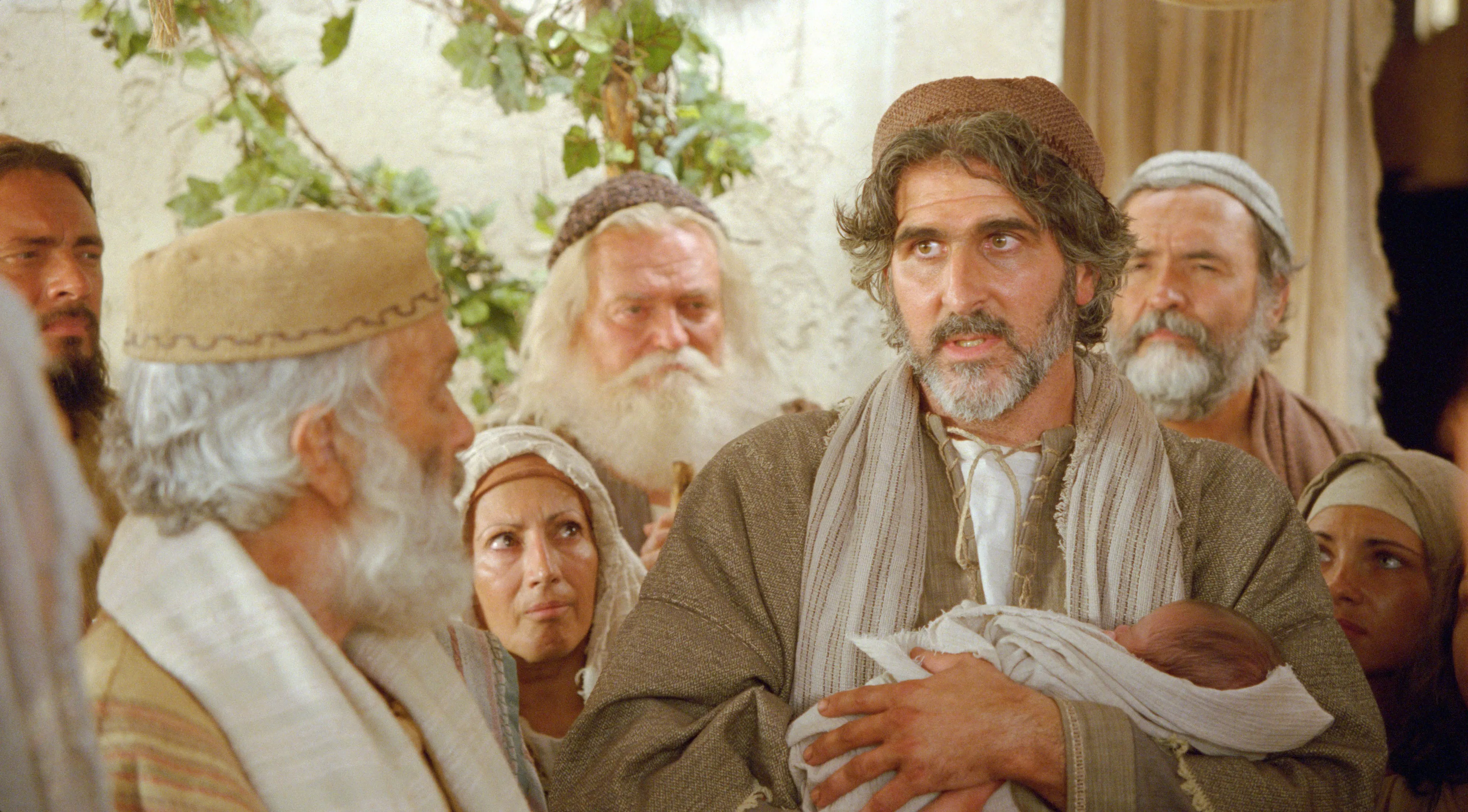 Elisabeth and Zacharias come to name their son.