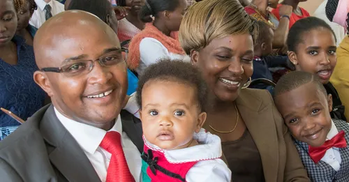 e ’utuāfare i te fare purera’a