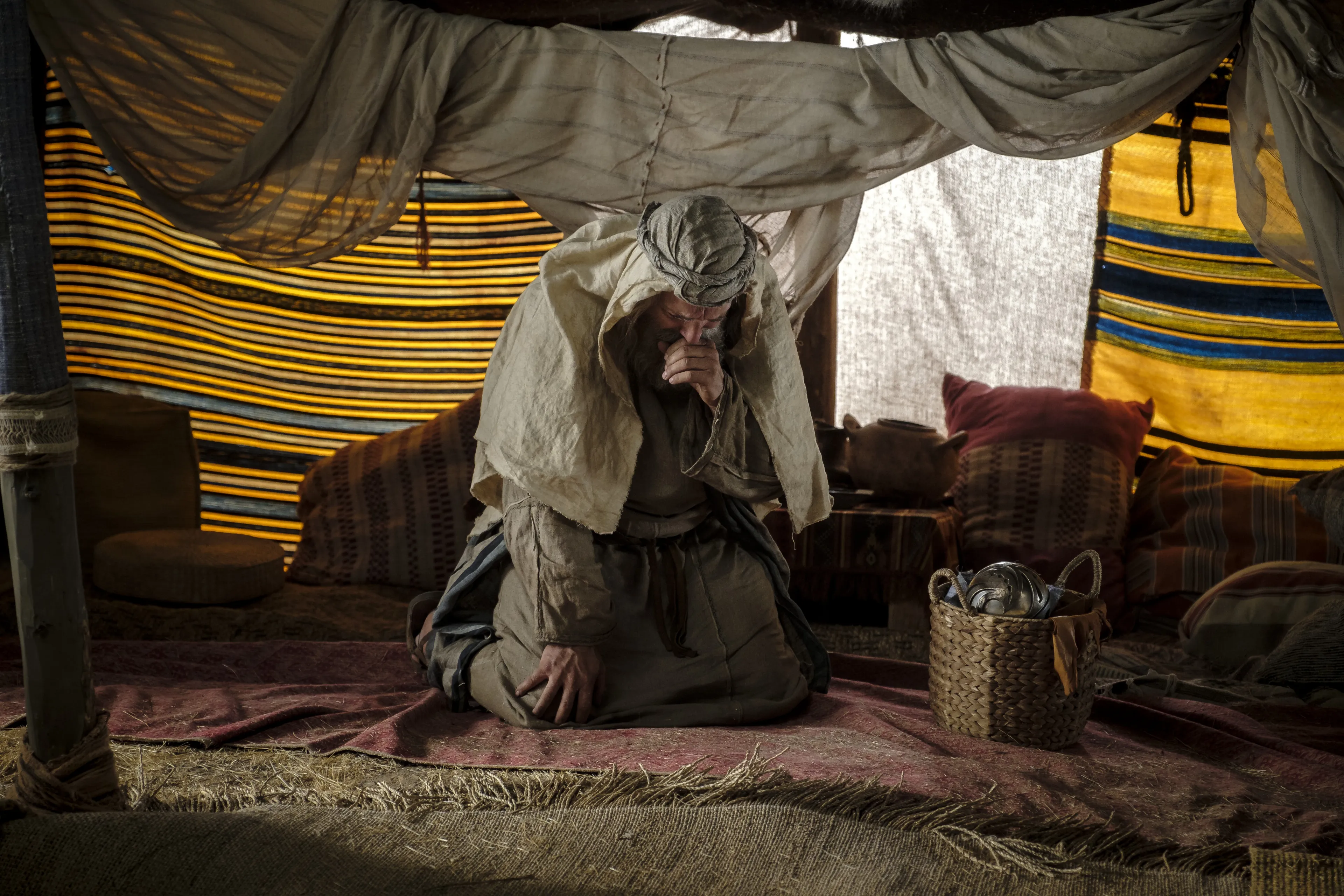 Lehi prays in his tent about where to go to find food.