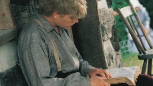 batan-on nga Joseph Smith nga nagbasa sa Biblia