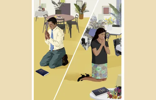 couple praying about Book of Mormon