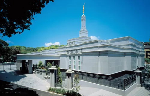 Temipale Fukuoka Siapaní (Fukuoka Japan Temple)