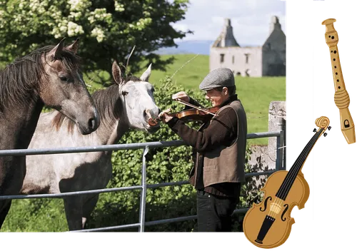 直笛，以及在马匹旁弹奏小提琴的男人