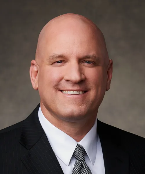 អែលឌើរ ម៉ាក់ ឌី អែតឌី