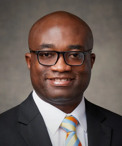 អែលឌើរ អាយស៊ីក ខេ ម៉ូរីសុន