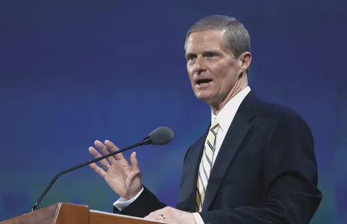 Elder Bednar speaking