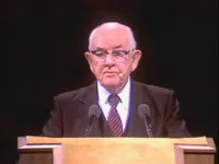 1980-04-1010-president-spencer-w-kimball-640x480.jpg