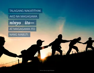 kabataang umaakyat sa isang burol