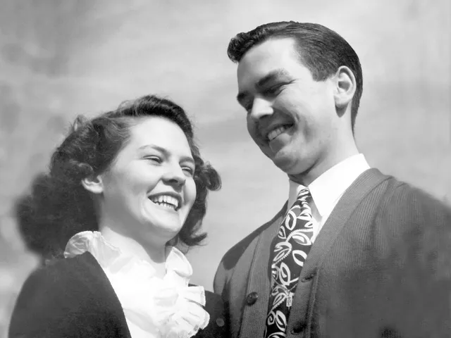 President Russel M. Nelson and his wife Danlzel