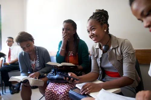 上主日學的年輕成人