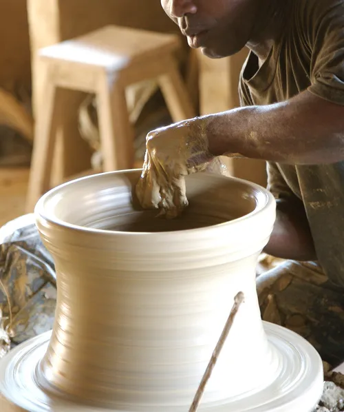 potter at wheel