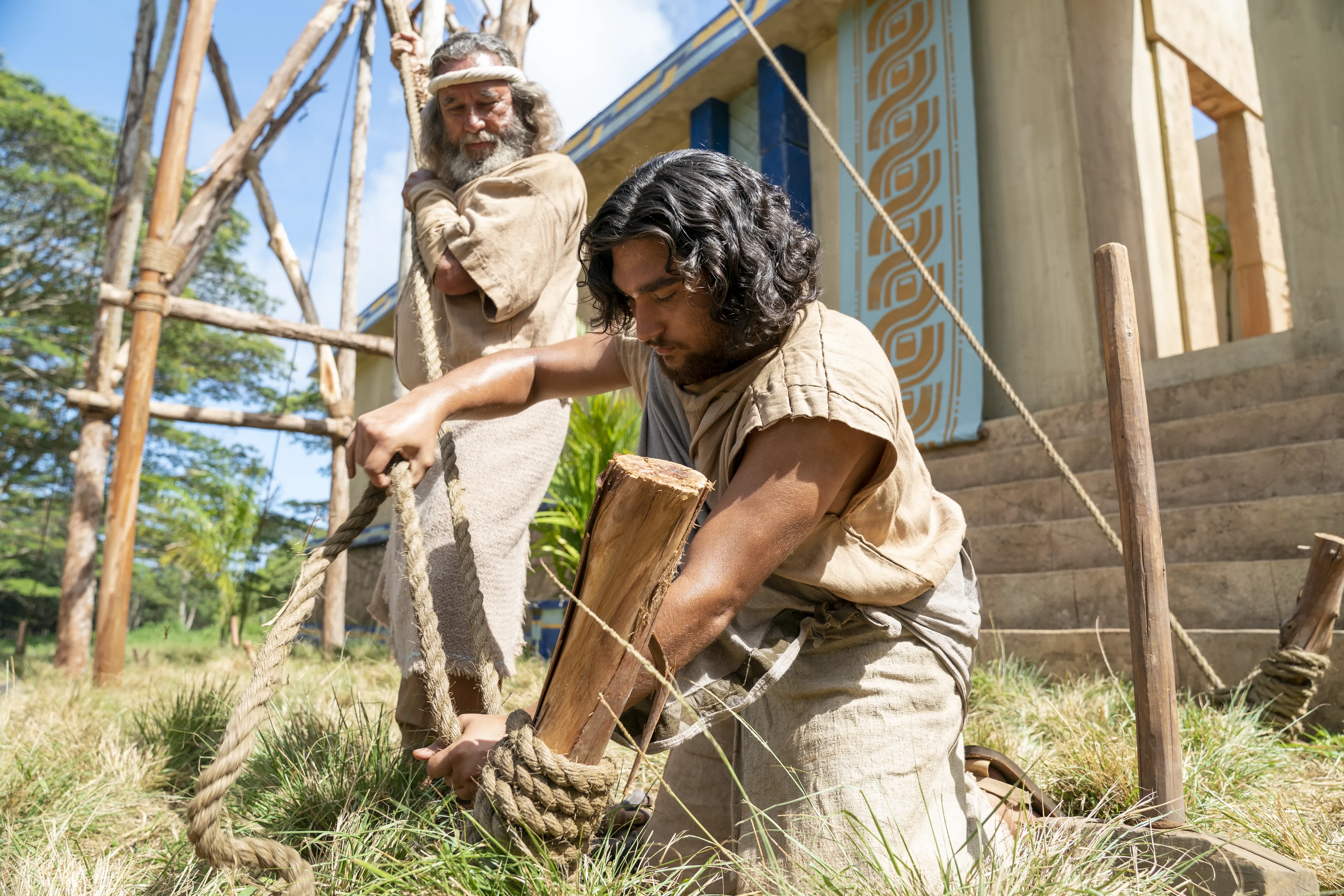 Nephites come together to build a tower. They are preparing to hear from King Benjamin in the Land of Zarahemla.