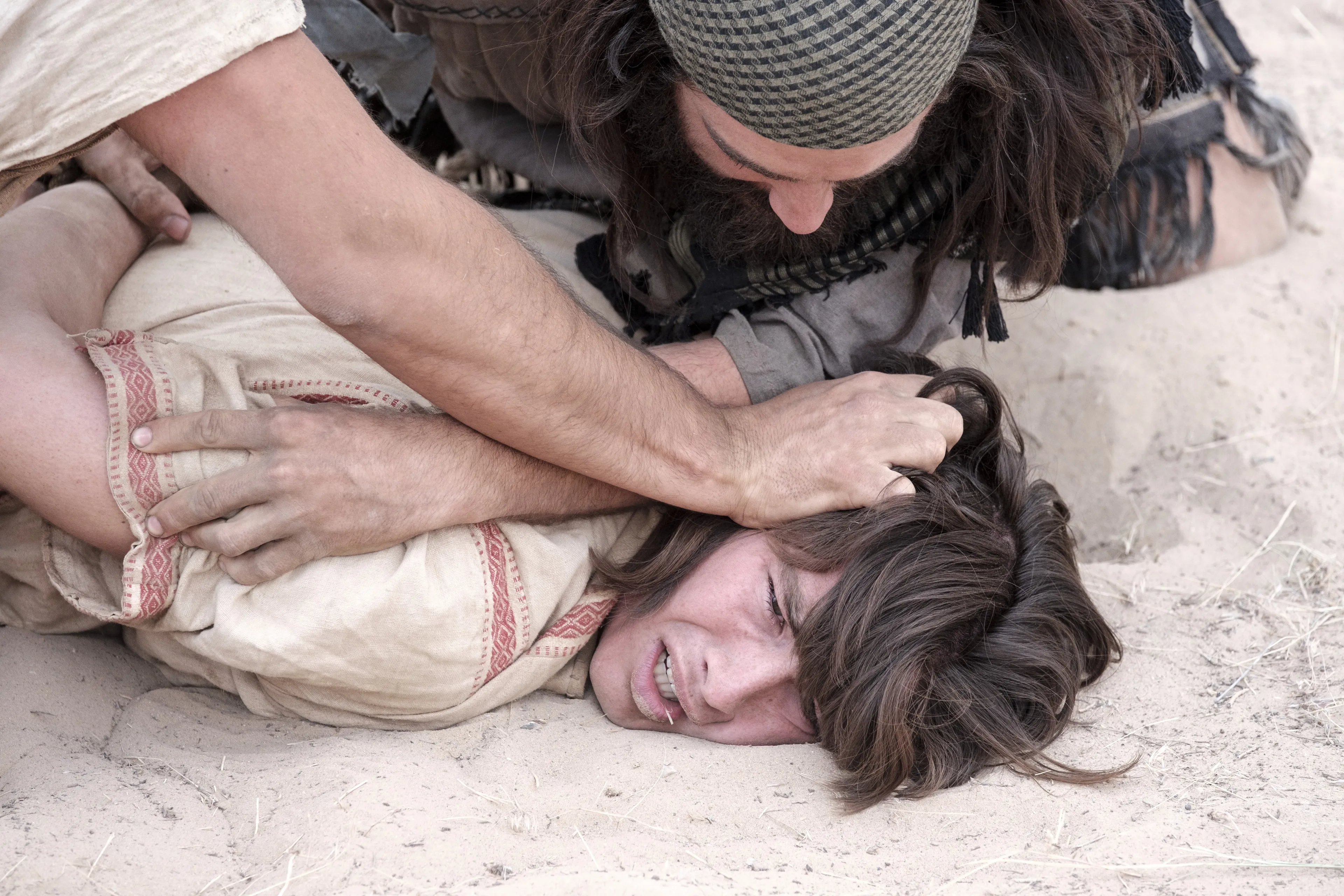 Laman and Lemuel tie up Nephi.