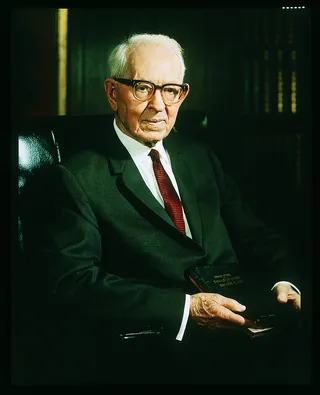Präsident Joseph Fielding Smith##HREF: file:///Volumes/Image/Magazines/M002/SmithJFielding3.eps