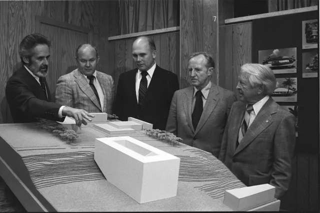 Dallin H. Oaks: Biography