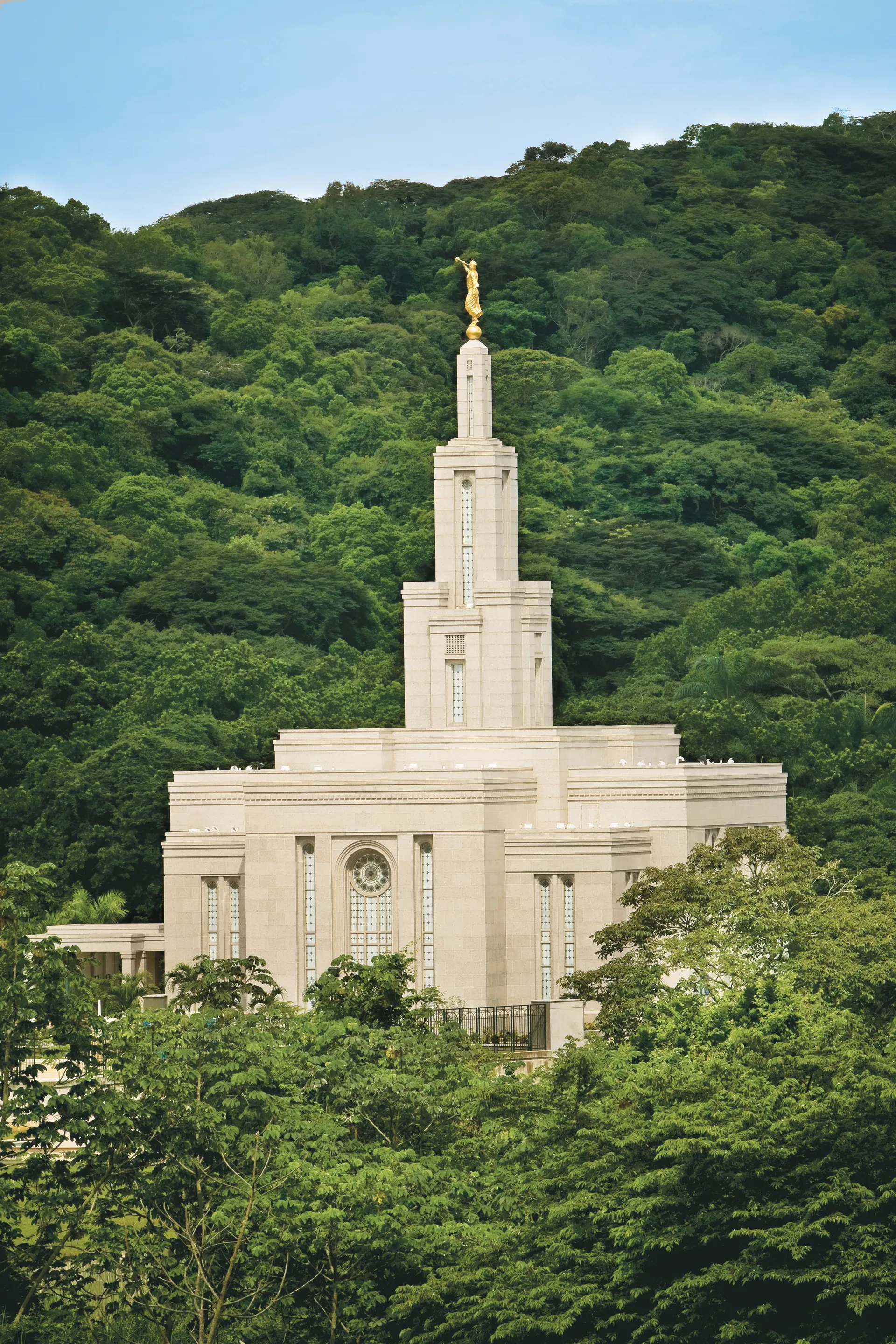 The Panama City Panama Temple exterior, including scenery.