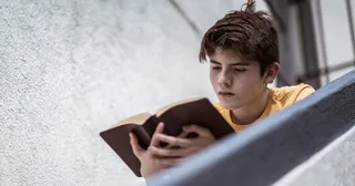 경전을 공부하는 청남