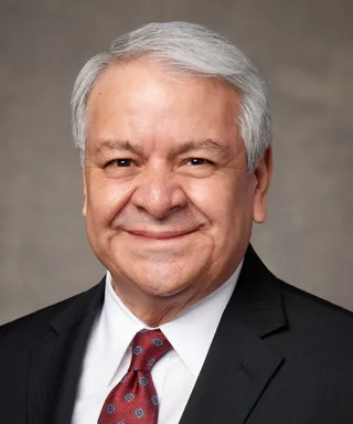 Official portrait of Benjamin De Hoyos.