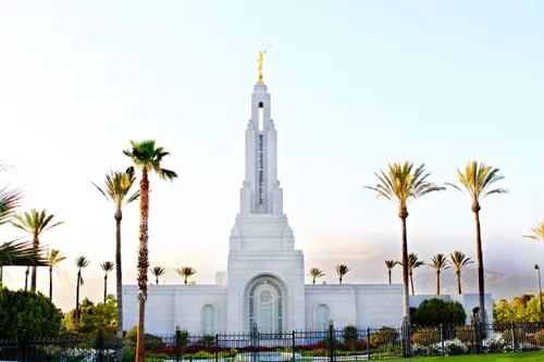Redlands California Temple