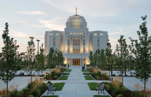 Meridian Idaho Temple