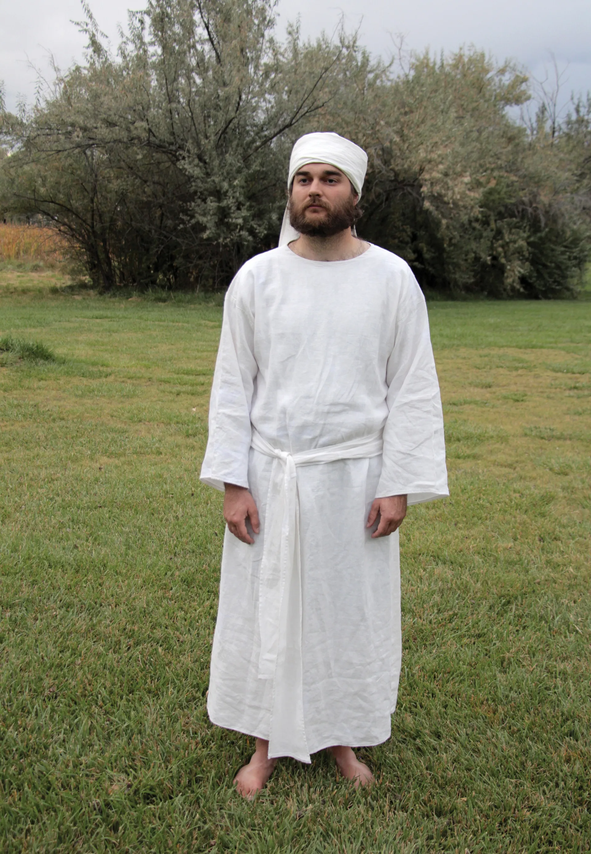 A model wearing the clothing of an Old Testament priest, created by Israel Daniel Smith.