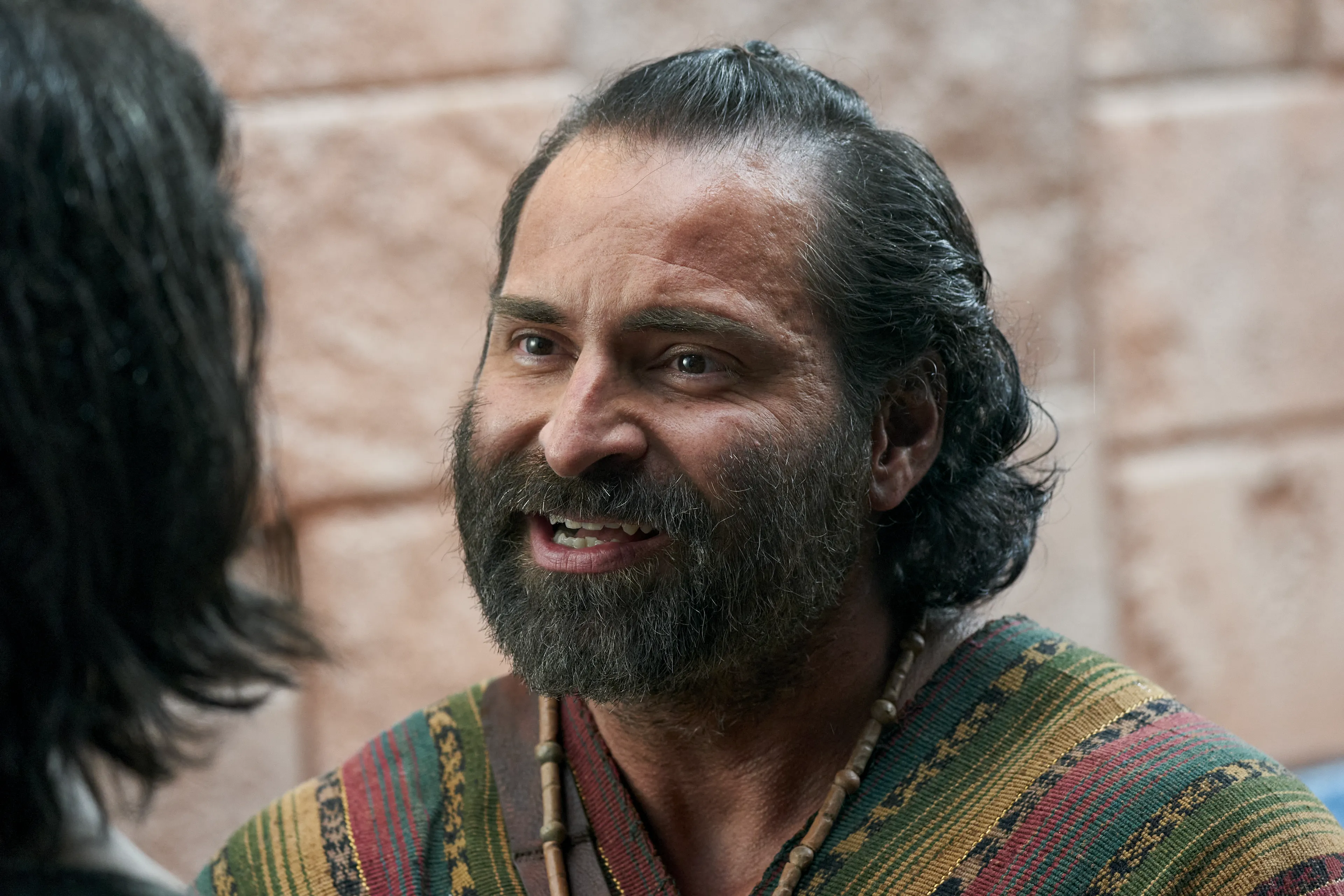 Amulek speaks to Alma the Younger in the city of Ammonihah.