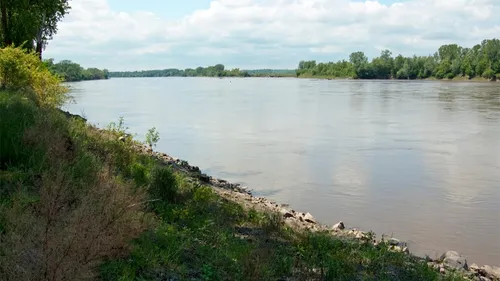 Missouri river